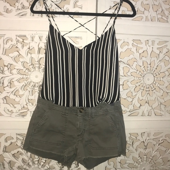 Jacket + Blouse + Shorts - Picture 1 of 4